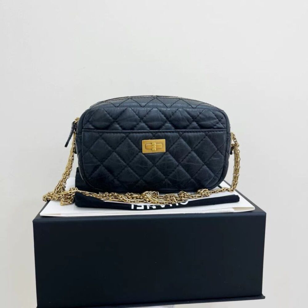 Chanel Women Pre-Loved Bag Very Good Condition
